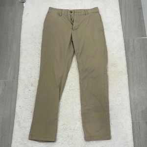 Old Navy Khaki pants, 30x32 ultimate athletic fit